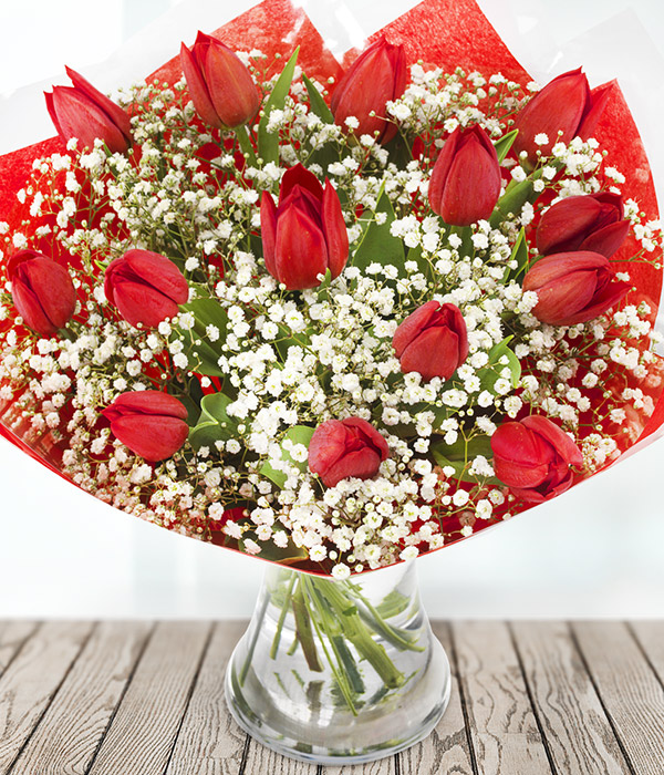 Red Tulip Bouquet