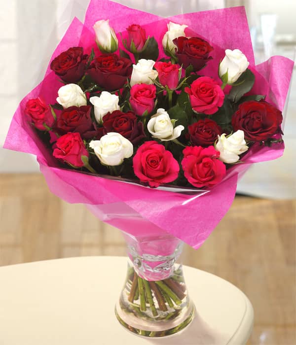 International Flower Delivery Malta Send Flowers with McFlor